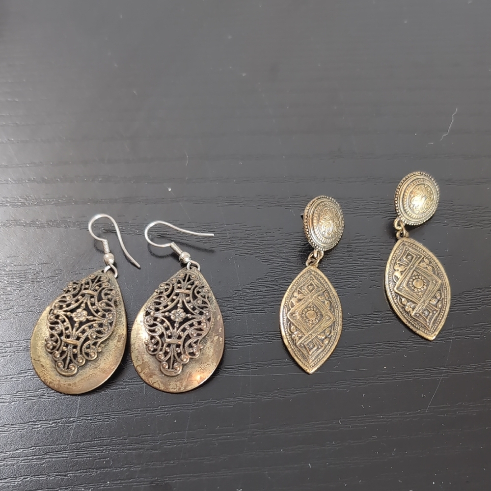Filigree Dangle Earrings And Ornate Earrings Two Pairs Vintage